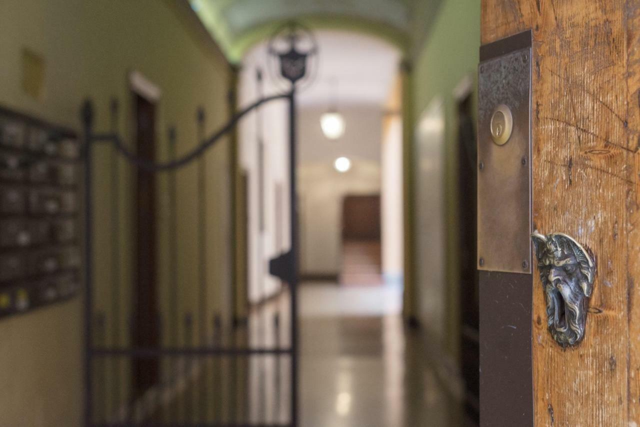 New Loft In The Heart Of Bologna 2 Apartment Exterior photo